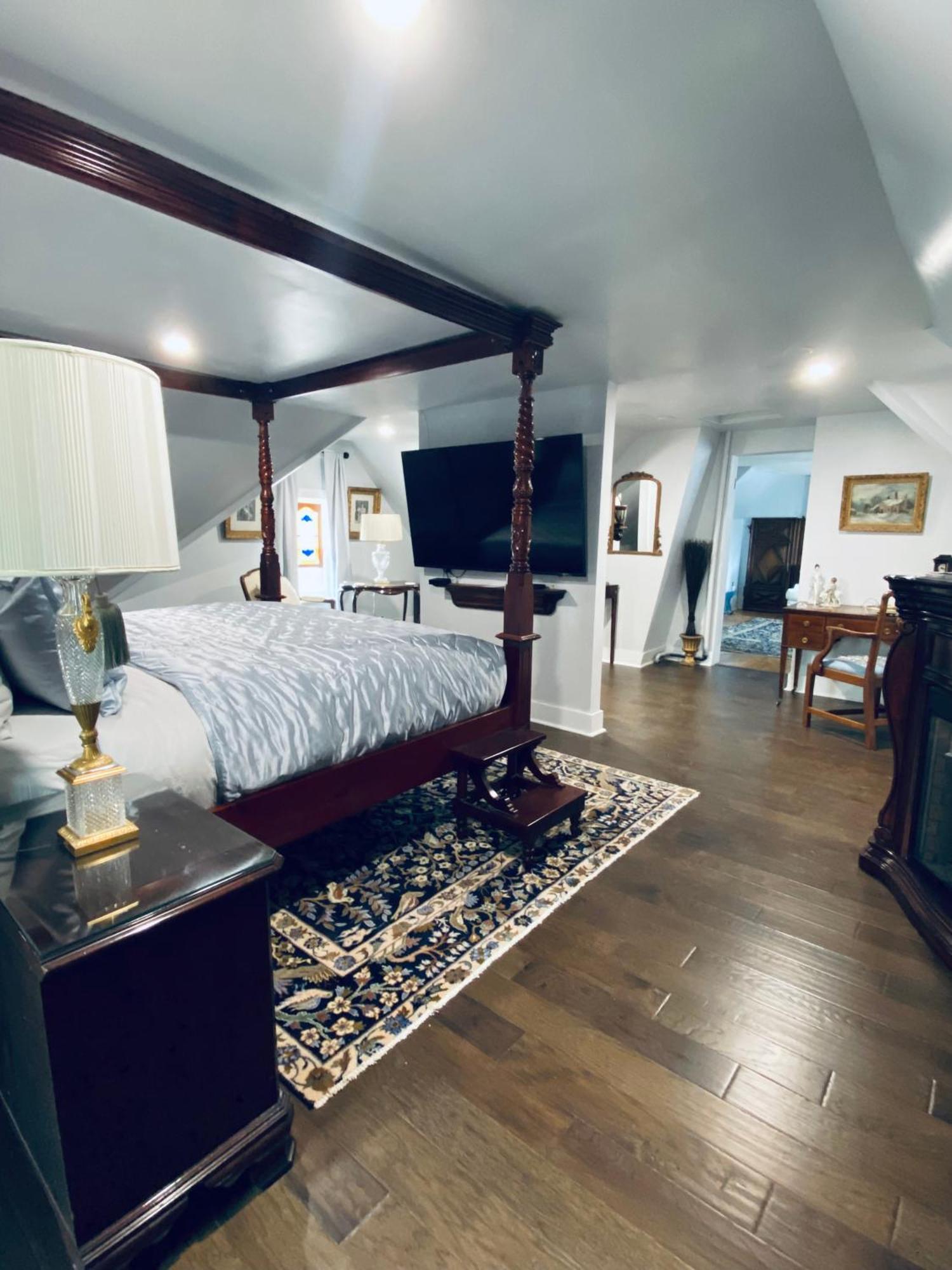 1000 Islands Bed And Breakfast-the Bulloch House Couette-café