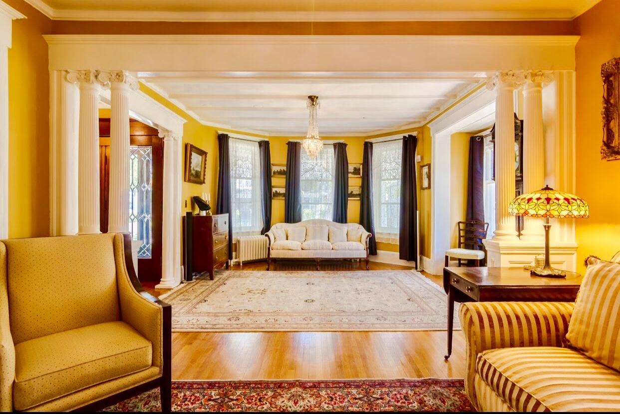Couette-café 1000 Islands Bed And Breakfast-the Bulloch House Gananoque