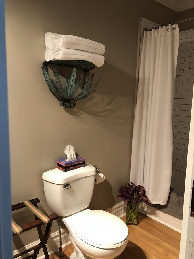 1000 Islands Bed And Breakfast-the Bulloch House 4* Gananoque